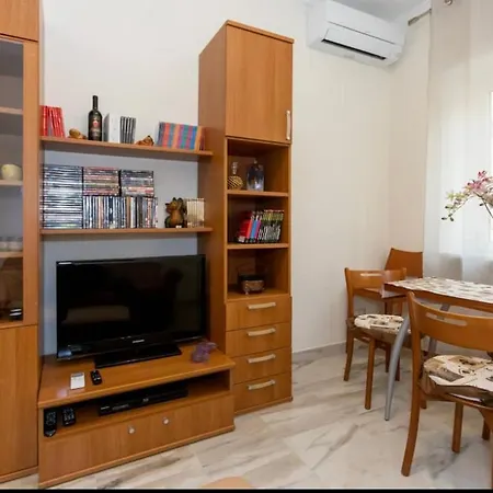 Menotti Apartment Rom